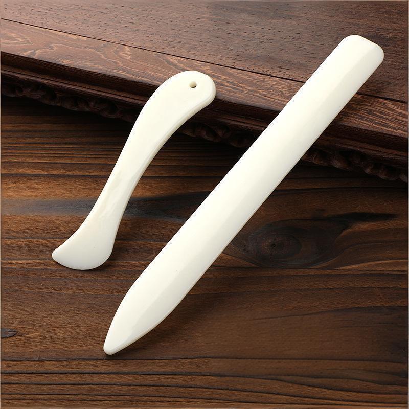 レザークラフトボーンフォルダー2個入り 手縫いツール スコア - Bone Folder Tool のレビューと価格