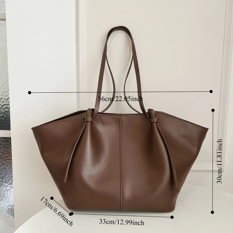 女性向け、高級感のある翼型トートバッグ。大容量で、本革のよう - Leatherwork Designs のレビューと価格